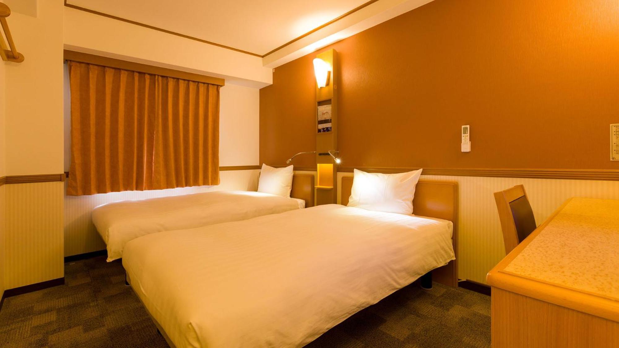 Toyoko Inn Hirosaki Ekimae Quarto foto